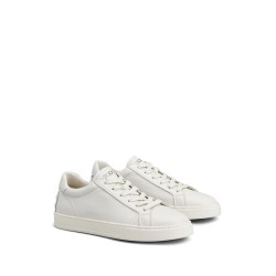 Low-top leather sneakers