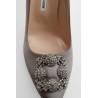 hangisi 105 satin jewel buckle pumps