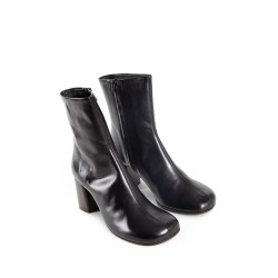 anatomic leather ankle boots