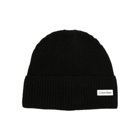 Essential patch beanie