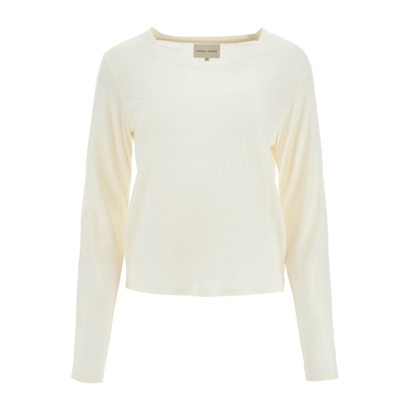 long-sleeved top for