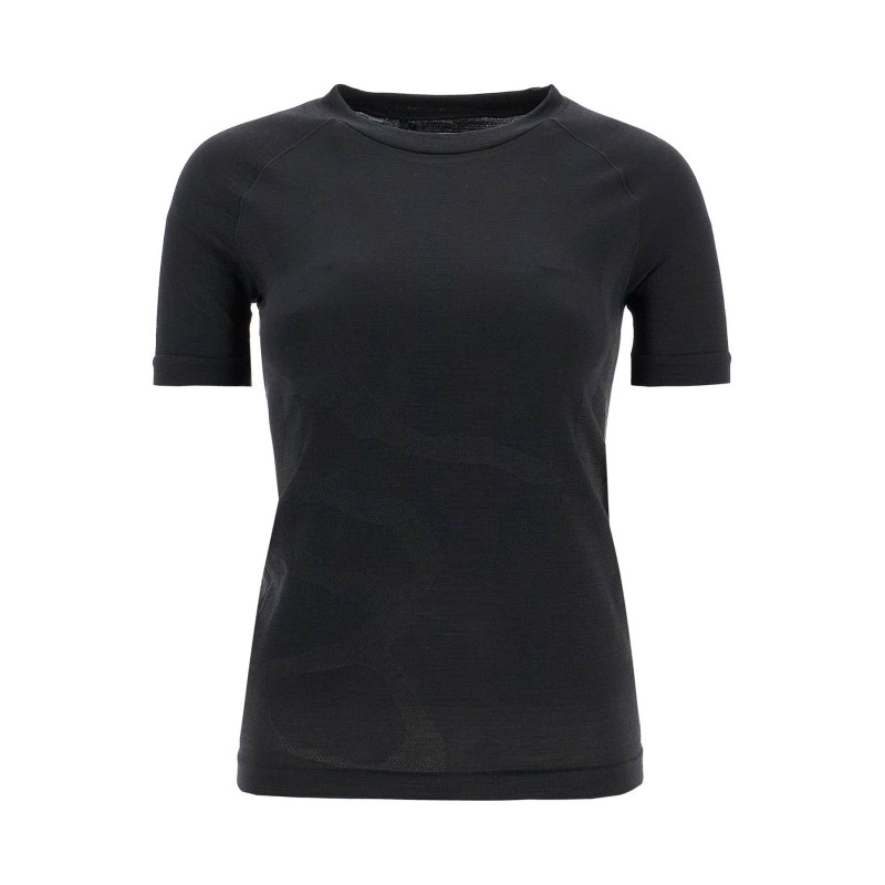 running fit t-shirt