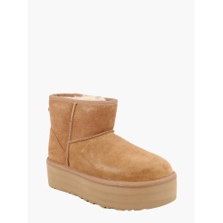 UGG ANKLE BOOTS