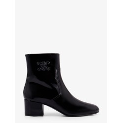 CELINE LES BOTTES TRIOMPHE