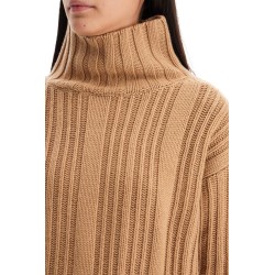 in wool and cashmere sweater