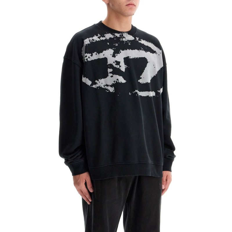 fleece sweatshirt with f