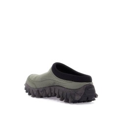 recycled material slip-on snow c