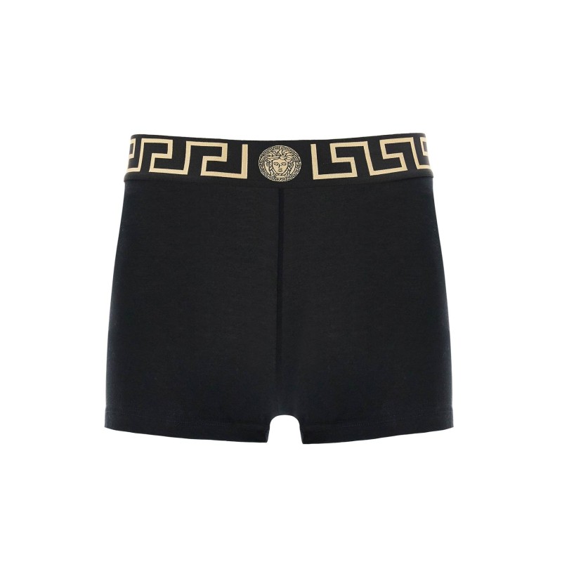 "form-fitting boxer briefs