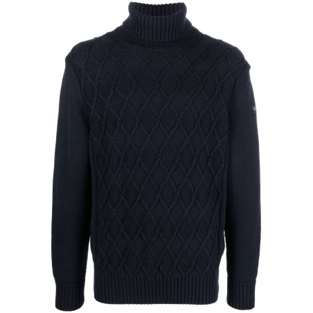 Woollen turtleneck sweater