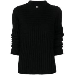 Round neck sweater