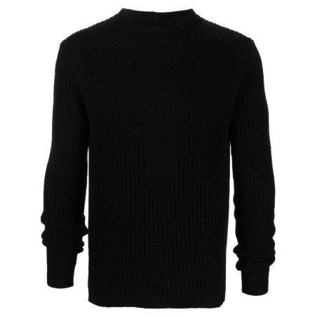 Round neck sweater