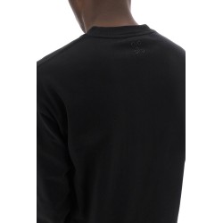 long-sleeved t-shirt