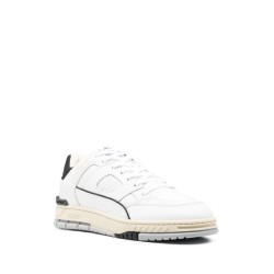 Area lo sneaker