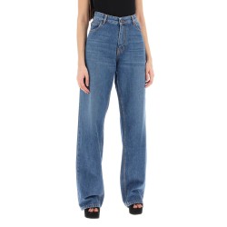 low-waisted baggy jeans