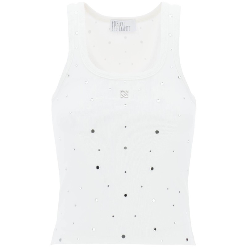 sleeveless top with