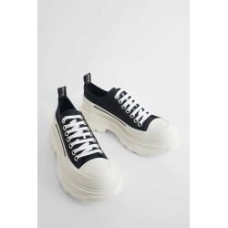 tread slick sneakers