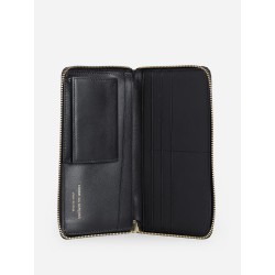 huge logo wallet