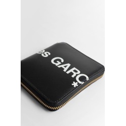 huge logo wallet