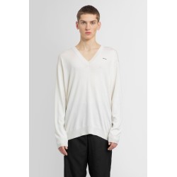 v-neck cashmere sweater