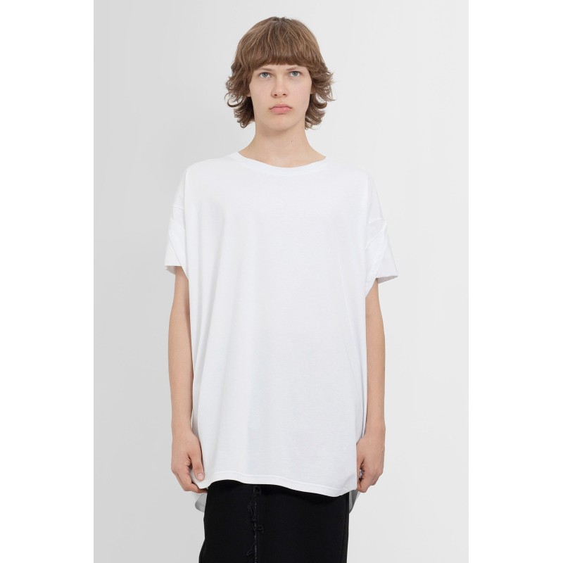 oversized t-shirt