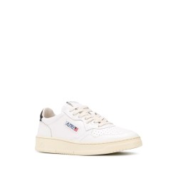 Medalist low sneakers