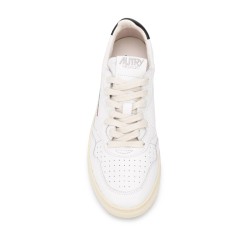 Medalist low sneakers