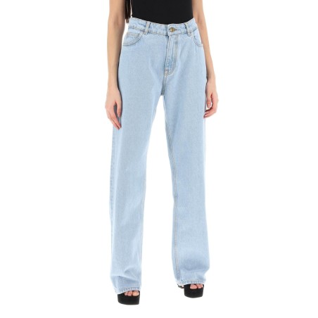 low-waisted baggy jeans