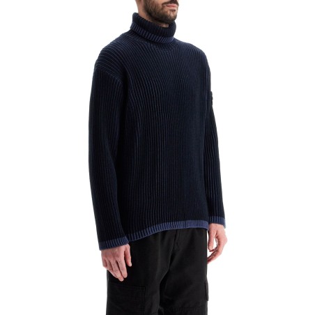 ribbed woolen dolcevita