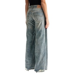 low-waisted baggy jeans