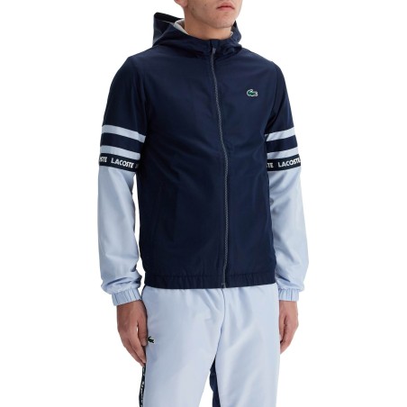 sporty jacket with contrasting sleeves