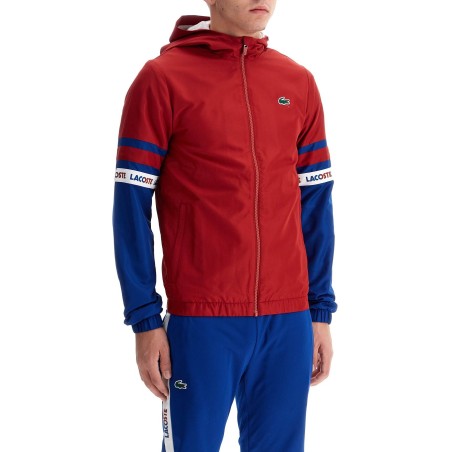 sporty jacket with contrasting sleeves