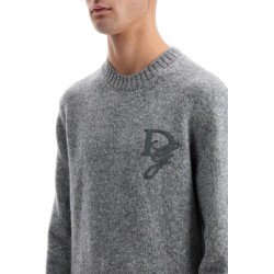 "round neck pullover with dg