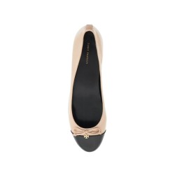 ballet flats with contrasting toe