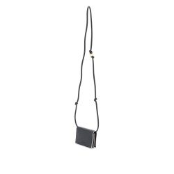 quet\n\nbouquet shoulder bag