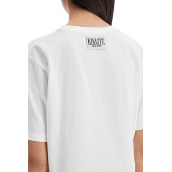 mae t-shirt with logo patch