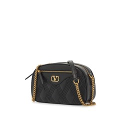 quilted shoulder bag with