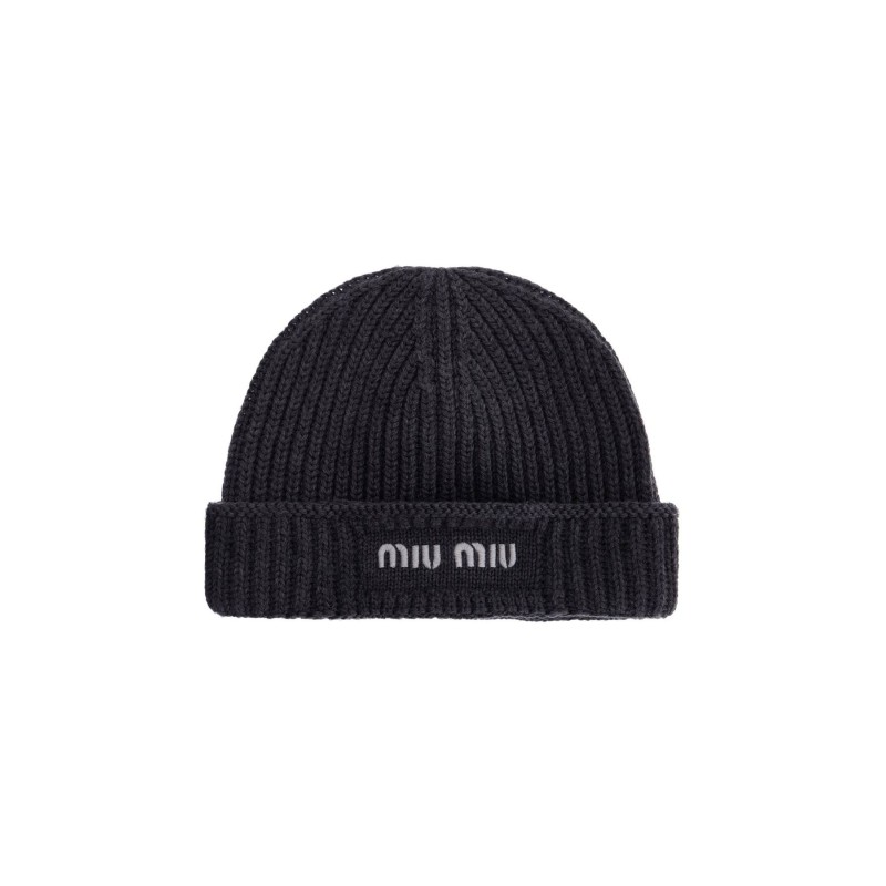 woolen beanie hat