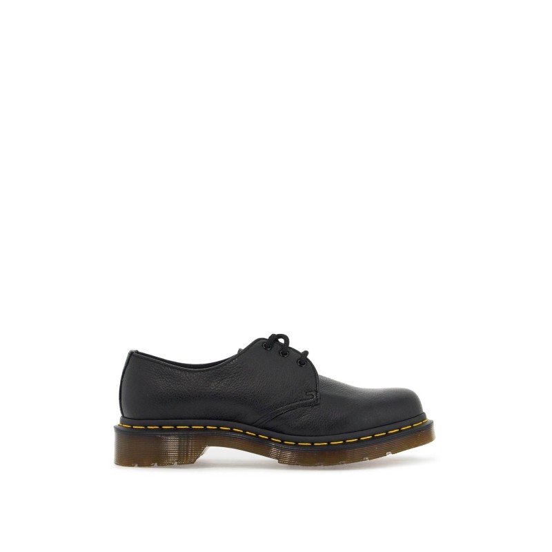 lace-up oxford