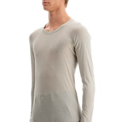 'basic long sleeve t-shirt for