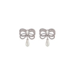 hypoallergenic brass earrings in silver with bow and drop pearl