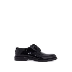 lace-up patent leather derby