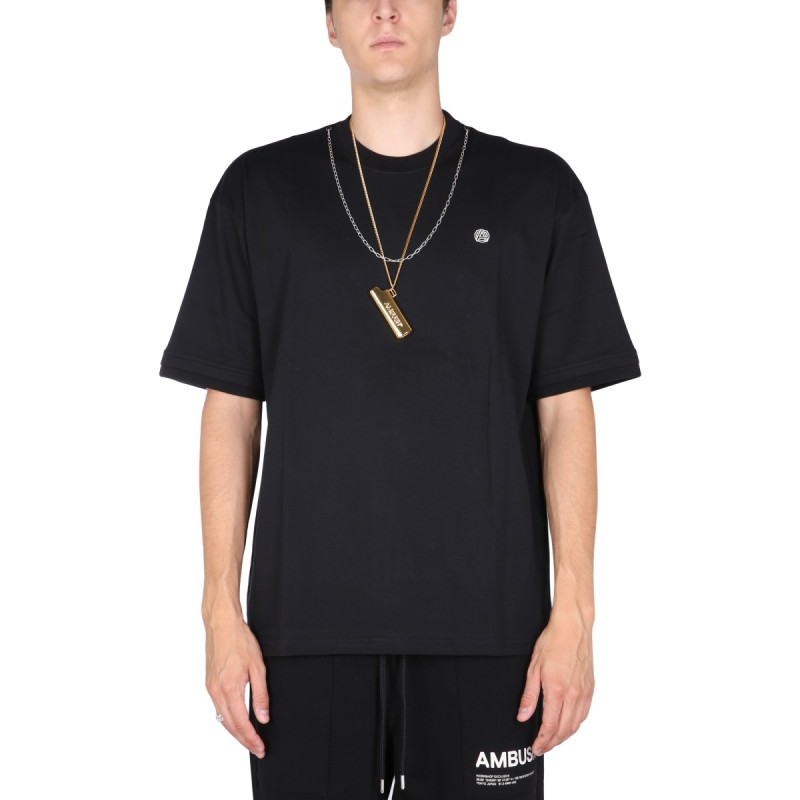 T-SHIRT WITH ICONIC CHAIN