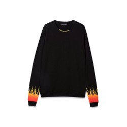 BLACK CREWNECK WITH RED SHADED FLAMES