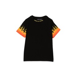 BLACK TSHIRT WITH SHADED RED FLAMES