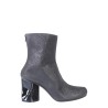 BOOT WITH CRUSHED HEEL