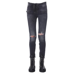 SKINNY FIT JEANS