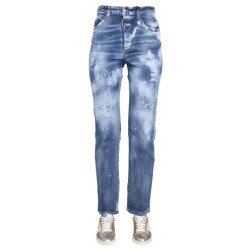 JEANS IN DENIM