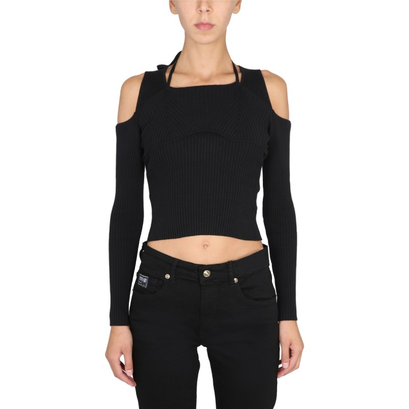 SHIRT WITH BARE SHOULDERS