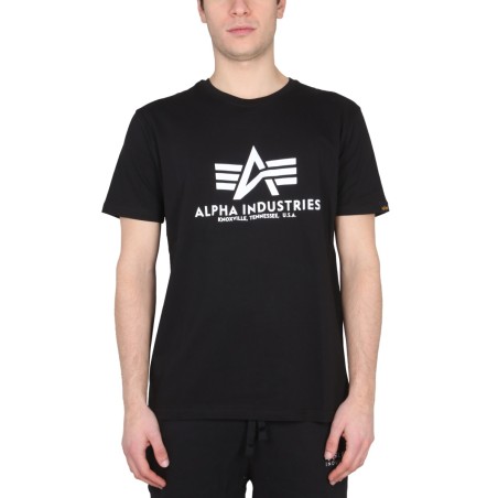 T-SHIRT WITH LOGO