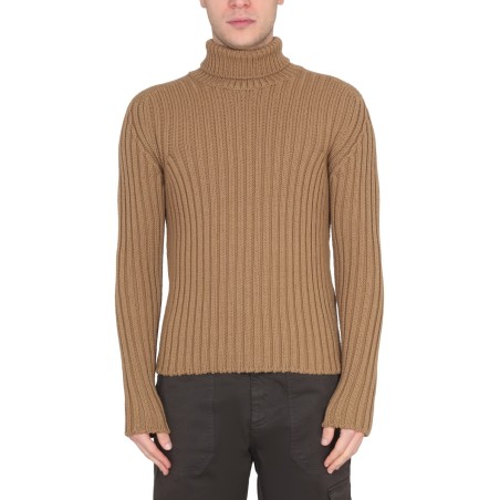 TURTLENECK SWEATER